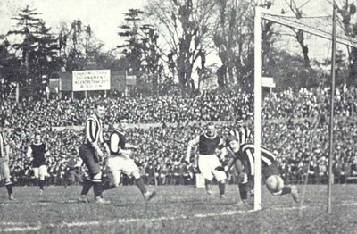 Aston Villa Win FA Cup 1905