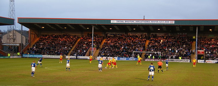 Rochdale v Darlington