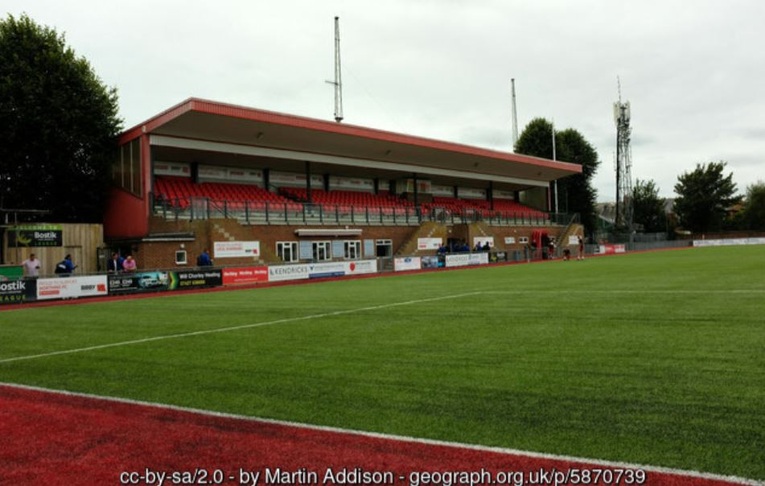 Woodside Road Stadium, Worthing - Stands